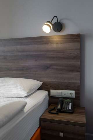 Гостиница Орбита Санкт-Петербург 2-местный номер комфорт-13